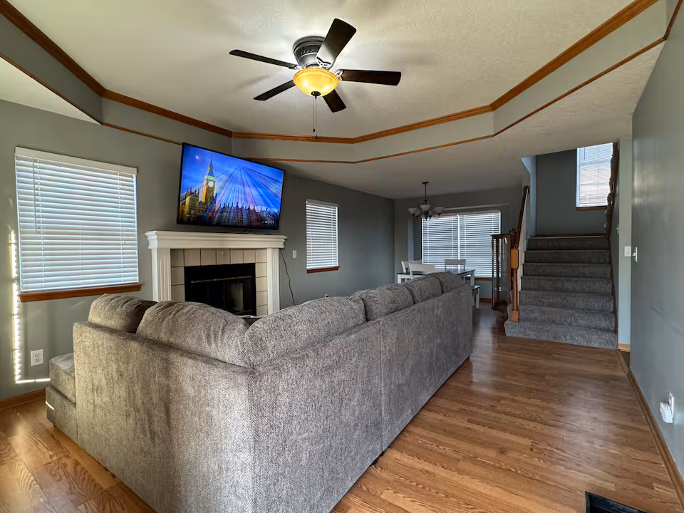 Beautiful 3 King Bedrooms Retreat 6